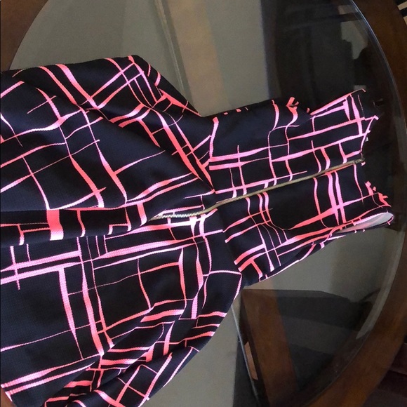 Pink and Black Mini Dress (Flare) - Picture 3 of 4